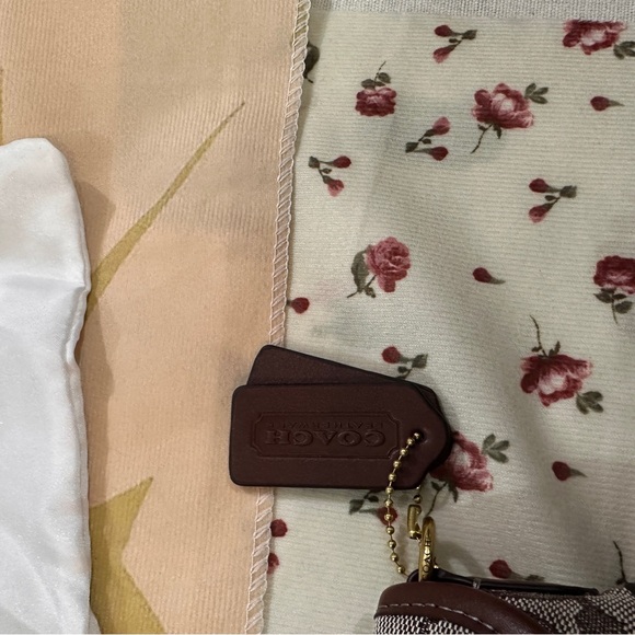 Coach Soho Series Pea Buns - Picture 4 of 8